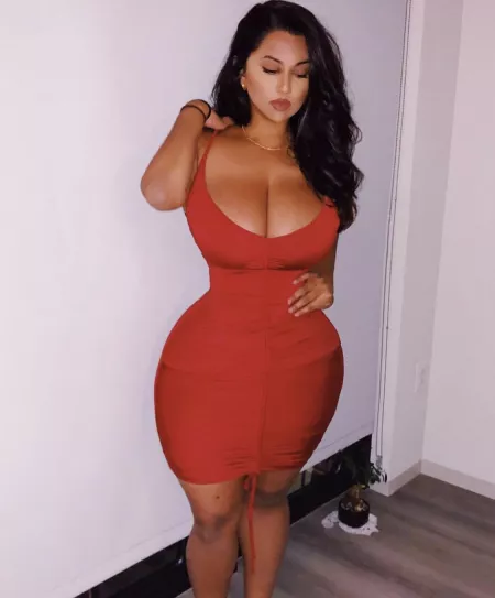 That left arm is weird af, and her tits gets bigger every pic by heyhowudoing123