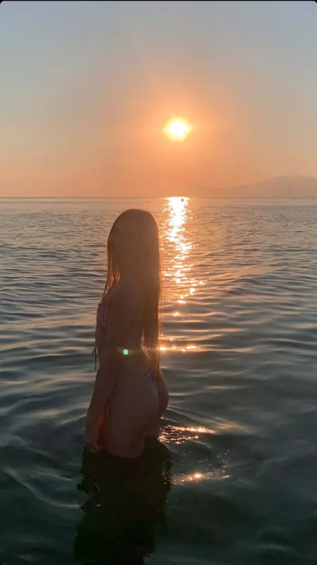 That lighting by WetAzzPuzzy