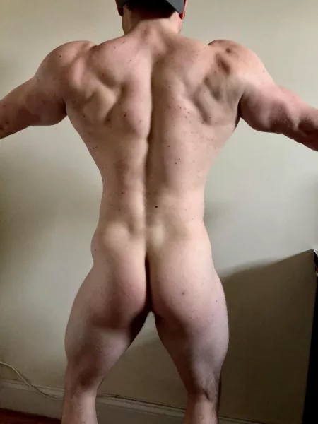 That post-gym pump is doing me favors by the_red_jay