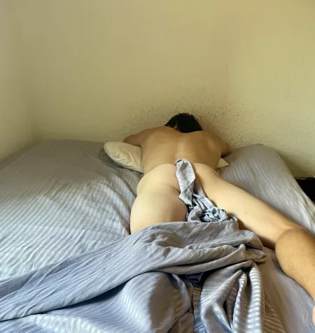 That view :) who would lift the sheet? by Beefcake69__