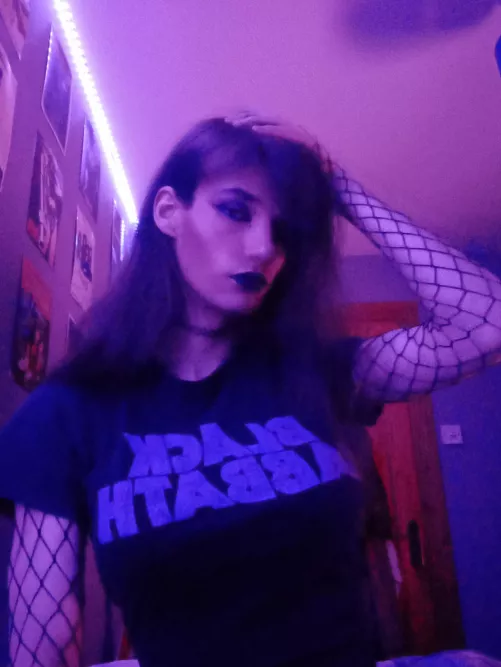 that's an awfully hot coffee pot by ZaHarg