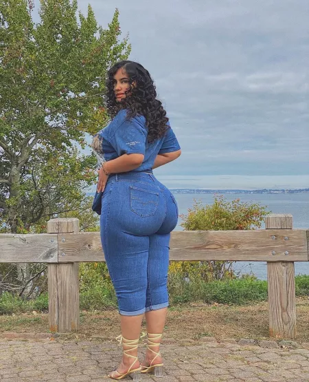 That's an organic onion right there... by BusyFlower9