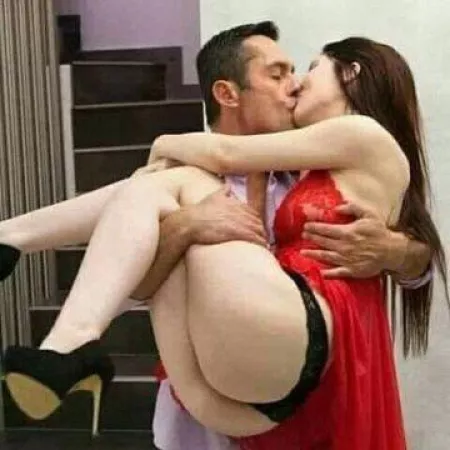 That’s me and ur mum once we meetup. Damn I love kissing that slut. If you want to be that cuck kid you better dm me by Justanormalboy7