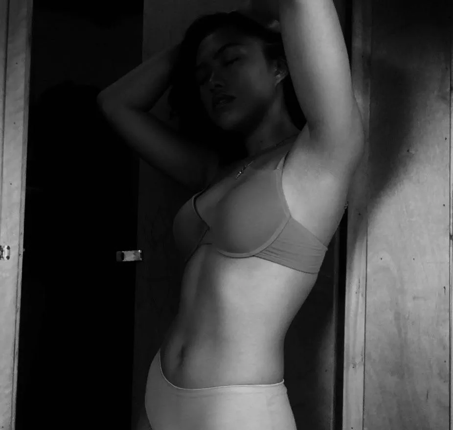 the baby needs sum sugar 💸 [f] posted by Maleficent-Voice1475