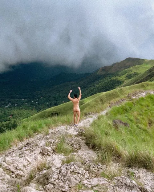 The best part of this is how natural and free you feel 🍃 by joelinblue