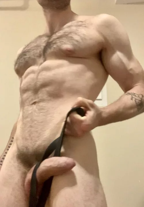 The best thing about home gyms? Choosing your outfit by J-Harker