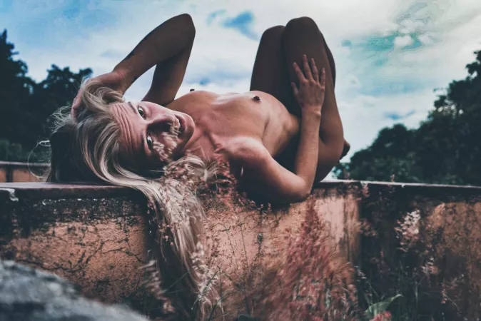 The body is meant to be seen, not all covered up.😋🍑 by marunoir