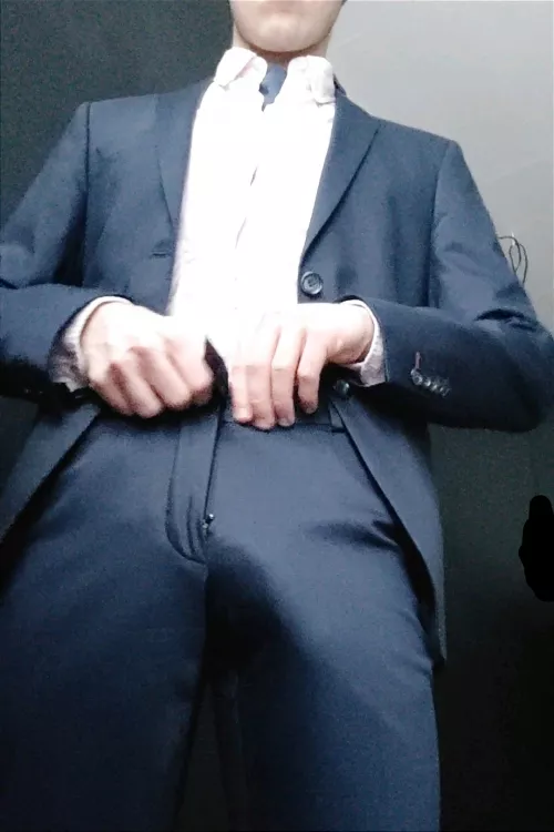 The business bulge by wilhelmwild