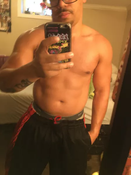 The consensus was that I shouldn’t shave, but if you have a lawnmower, you cut your grass. 😉 (OC) by AlegzJonzzGei