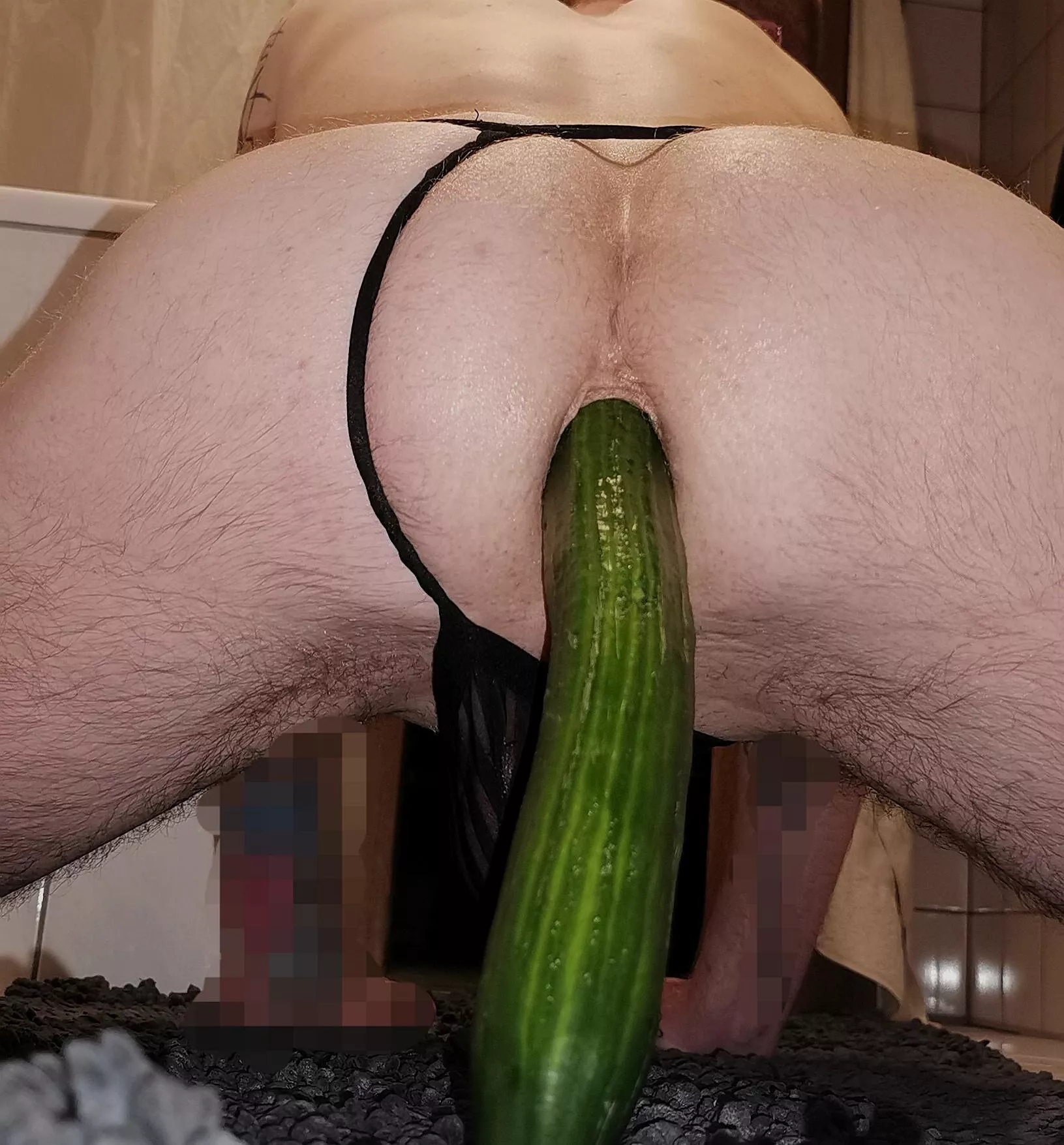 The cucumber is pretty thick 🙈 posted by xxx66684