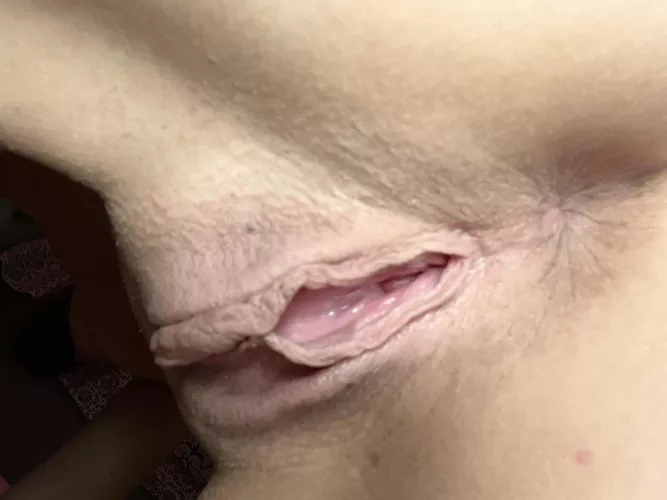 The curtains need opening… by chrissy_doesitbest