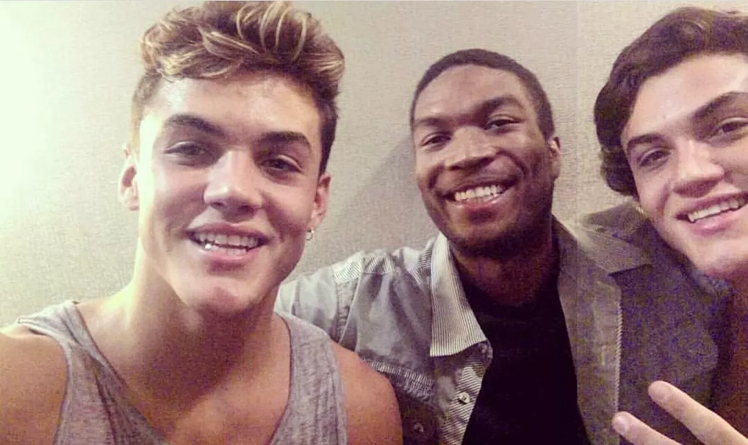 The Dolan Twins posted by BFmaterialHESTHEONE