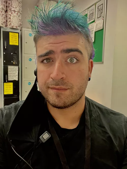 The face of someone who would much rather be in bed than at work right now by Kiel297