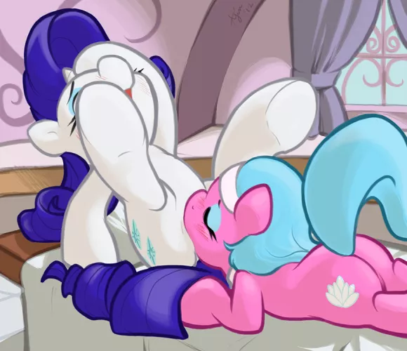 The full spa treatment (Ajin) by myfriendscantknow