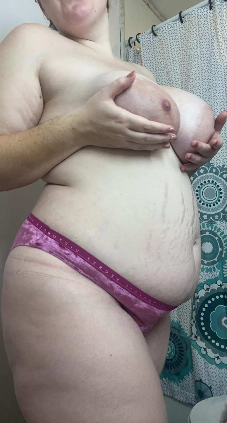 The further I get in my pregnancy the bigger they get🥵 posted by ellepper217