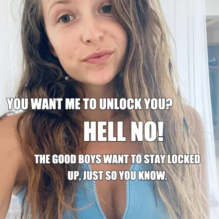 The good boy WANT to stay locked up, just so you know 🤓 by lulusdreamz