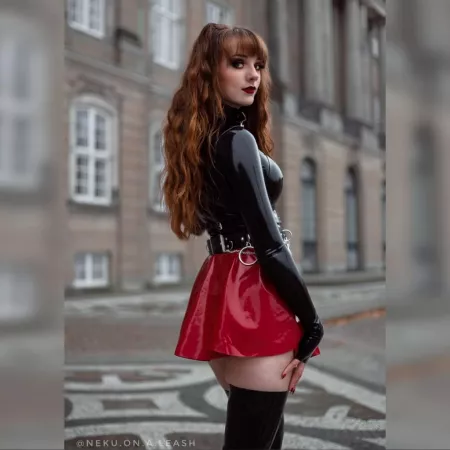 The last picture I posted got so much love, so I thought I would post another one 🙈 Photo by @mai.captures by Neku_On_A_Leash