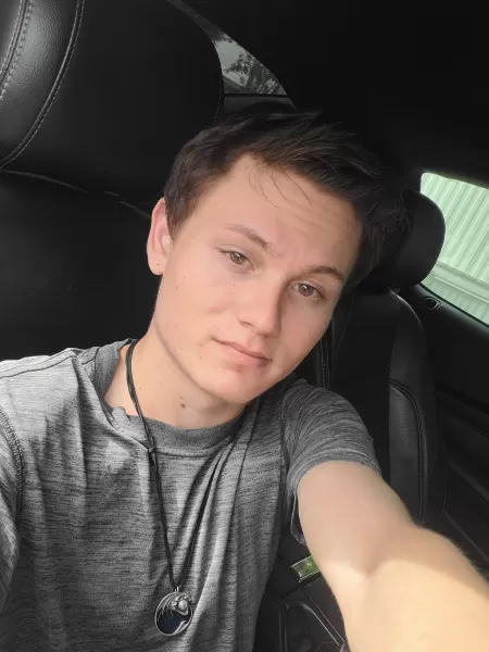 The lonely single 21 yo who felt confident enough to share a pic for once, cause why not? by Dirt-cheap99