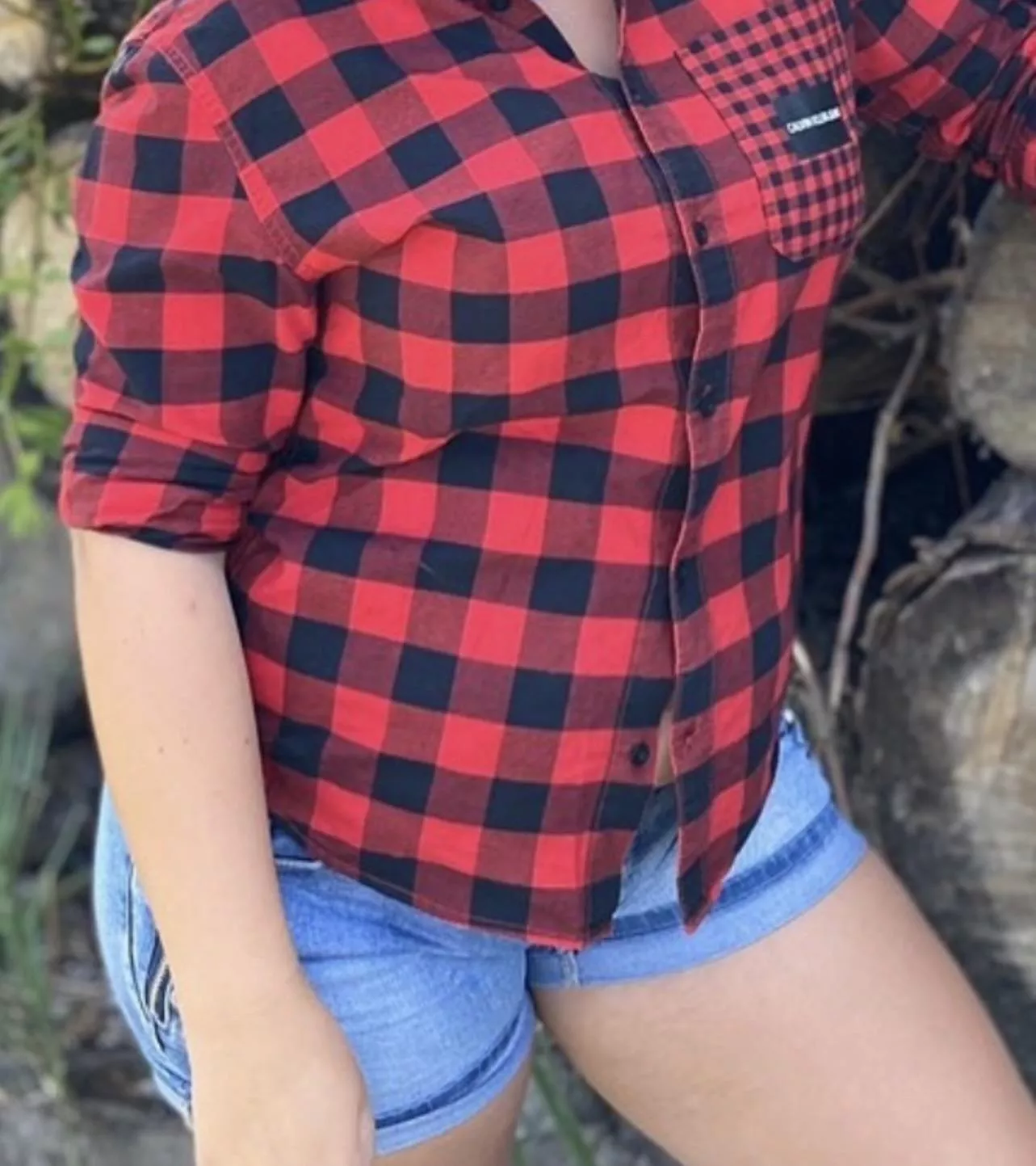 The lowest button popped and my belly shows up😳 posted by Fattygirl2021