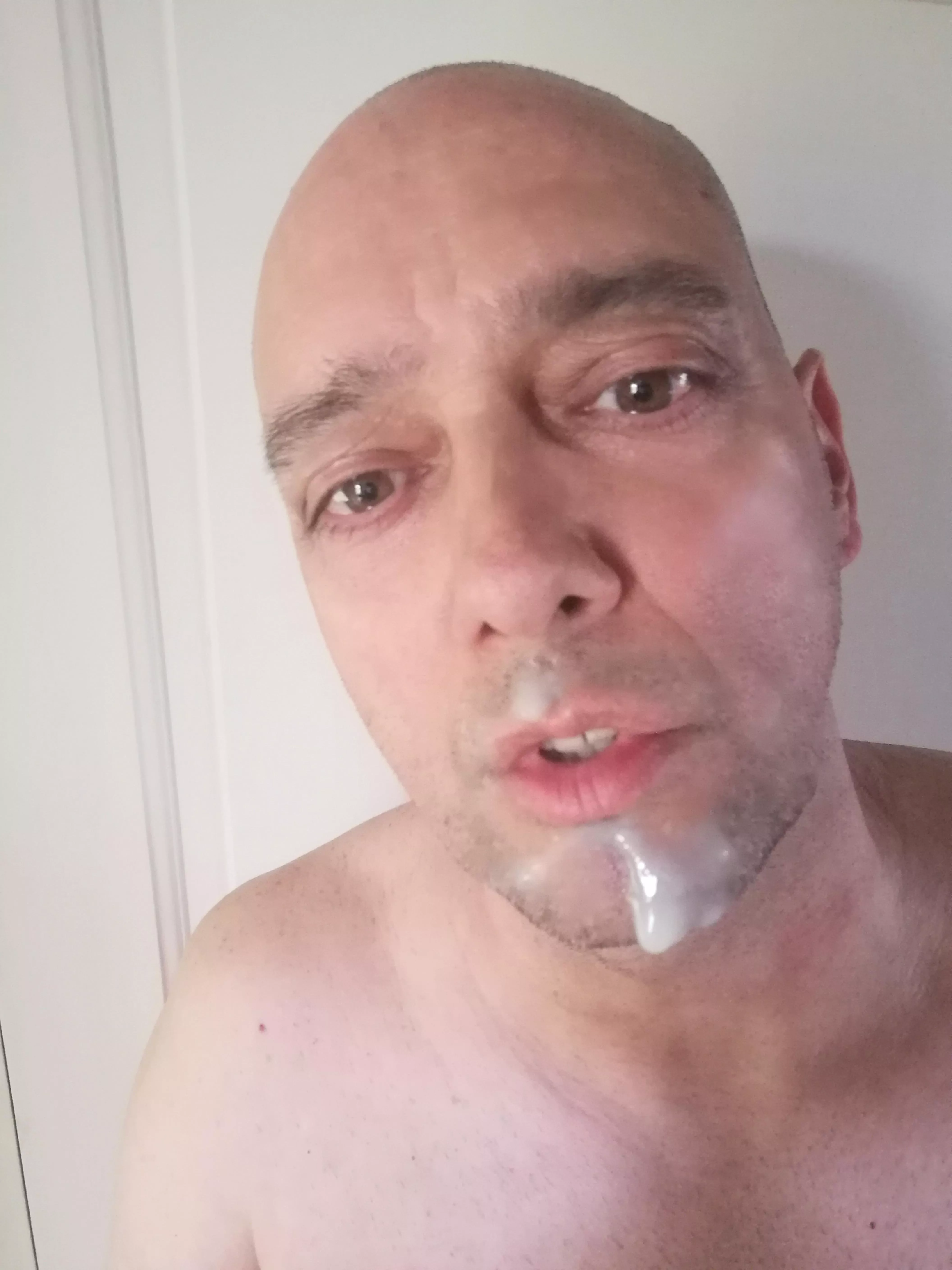 The Mark of the Master 😜 posted by Bearapoilone