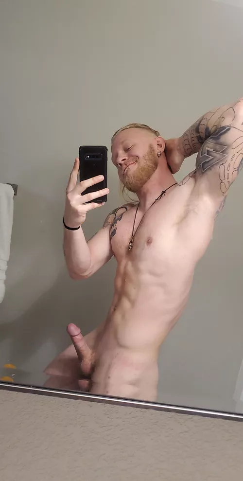 The mirrors on vacation are always better😏 by Mason_albino