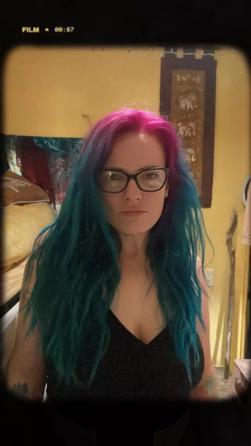 The more activity this shot gets the more I post… how much do you want to see more by fithippie420