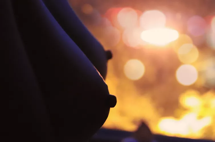 'The night light shined like nights before' by SweetyKissa