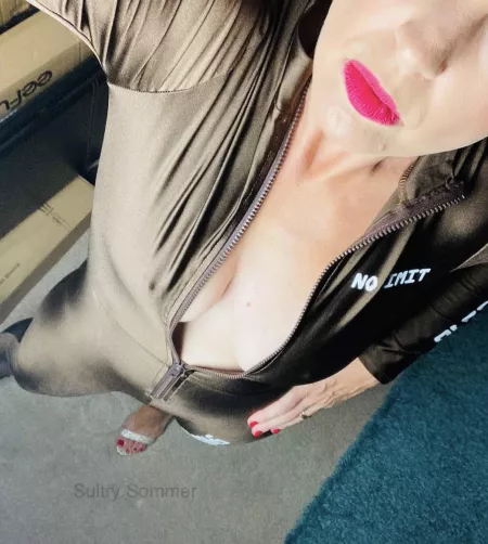 The only dilemma wearing this catsuit is deciding how far to zip. 👀 by sultrysommer
