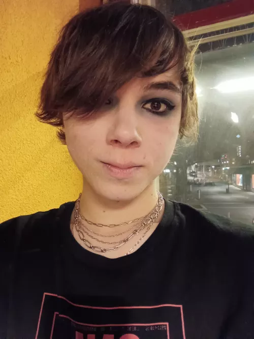 The other picture wasn't very cute, this one is better ^^ by TheoTheBest300