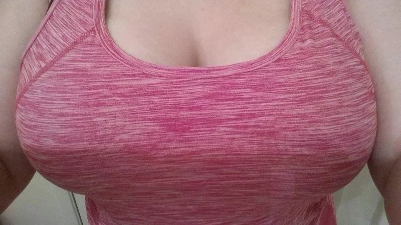 The reason I stopped going to gyms and started doing my workouts in private. by Classy_Pegasus