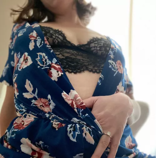 The ring doesn’t come off, but the rest does. by YourMightyMagpie