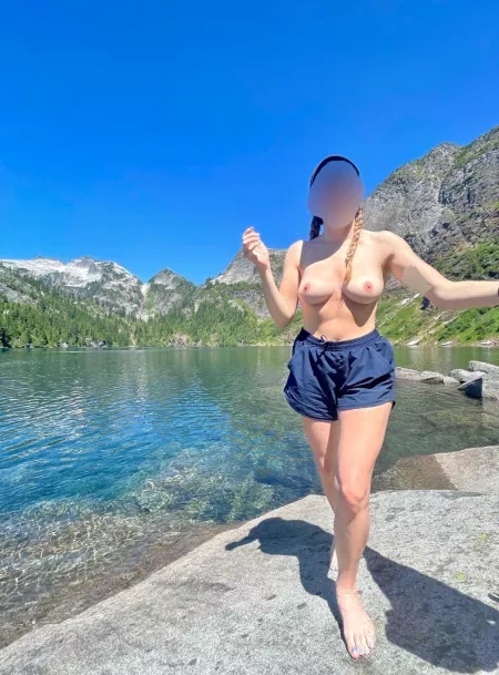 The thrill o[f] getting half-naked at an alpine lake is unmatched 💙 by scute69