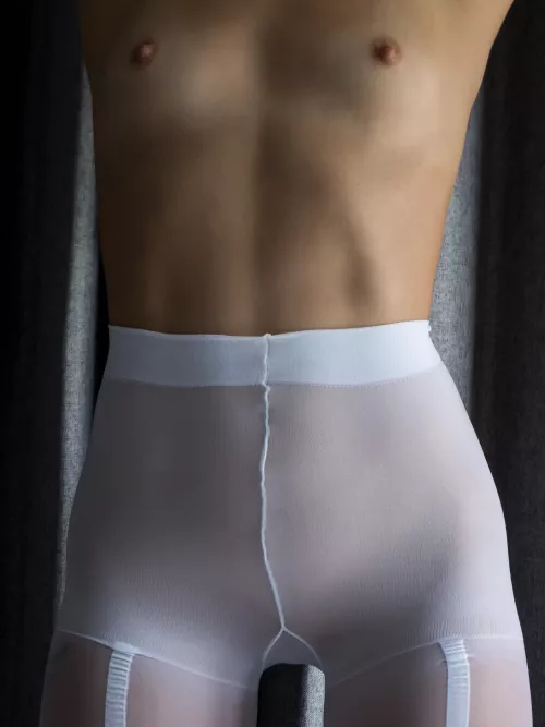 The tiniest you’ve ever seen by Christinalustxxx