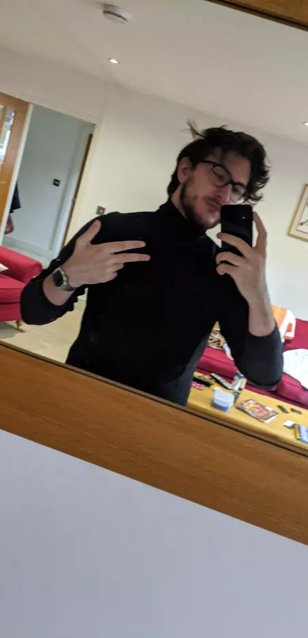 The weather's getting cooler so I can finally wear my sweaters :P by DaringTeusday