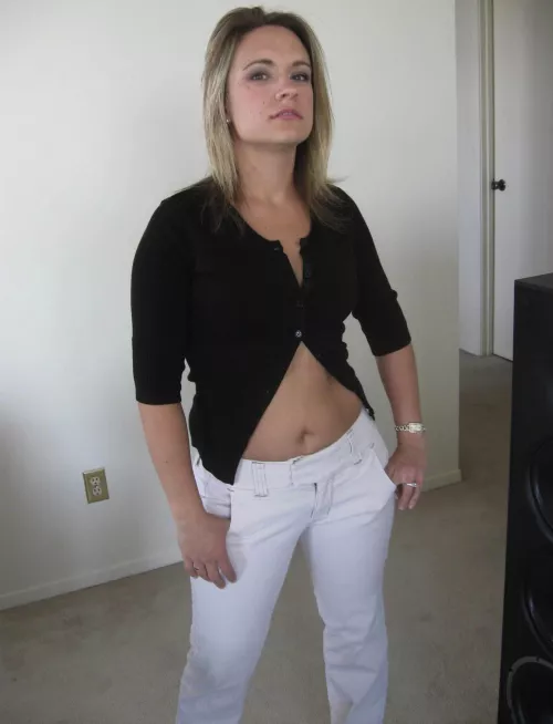 The wife by jules0077