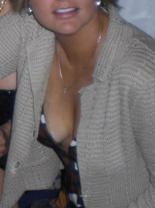 The wife having an evening out. Would you look? by mitch71719