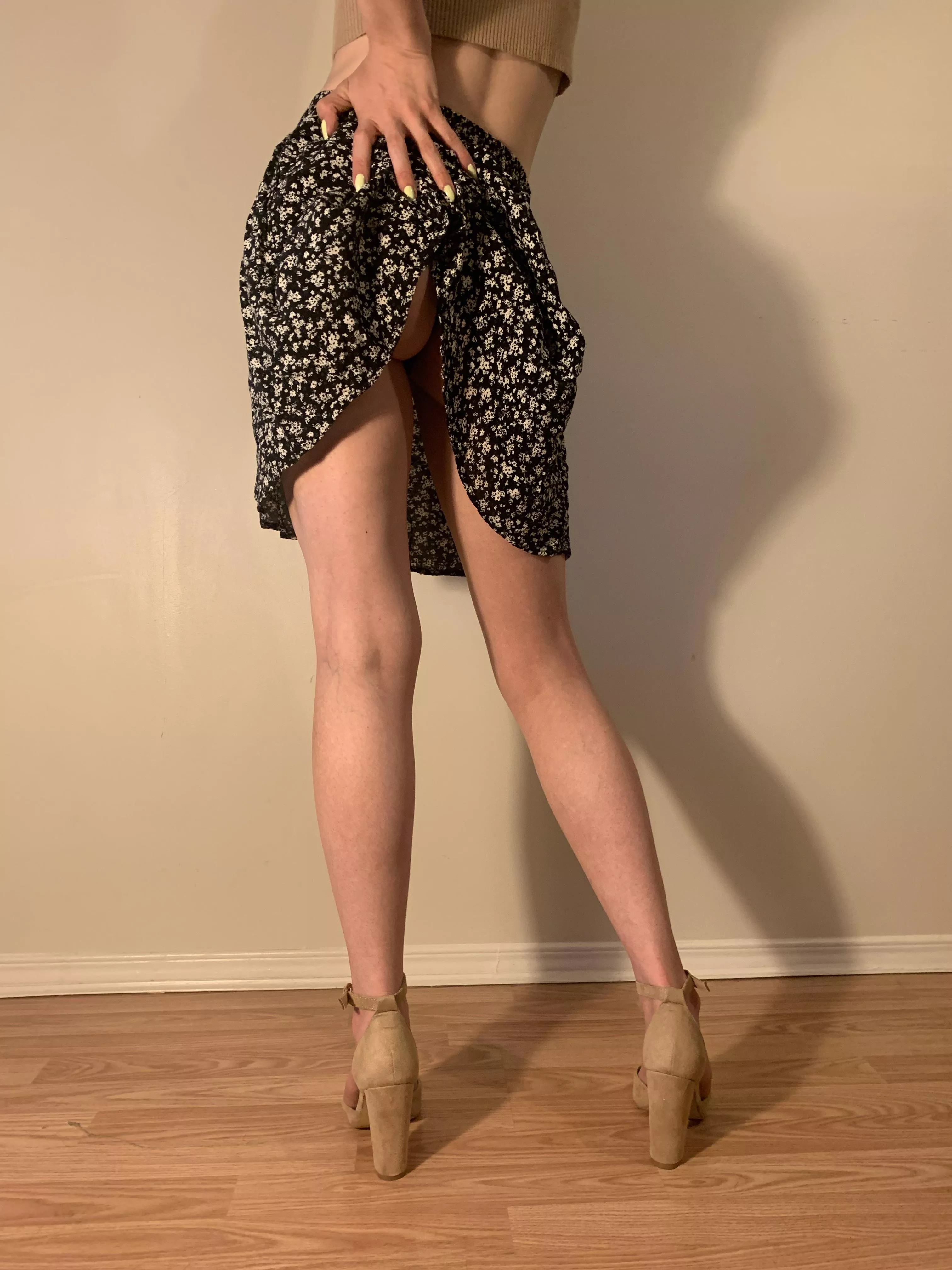 The wind blows this skirt so easily 😈😉🥰 posted by abbi-jane