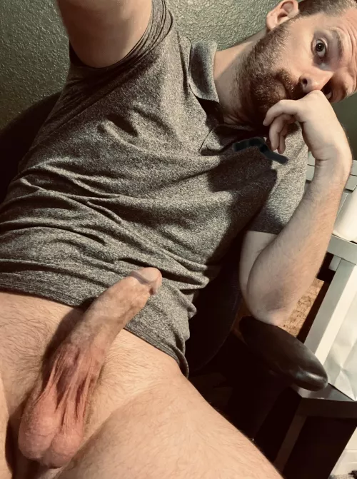 The work from home vibes you just don’t get in an office: by Heloswing