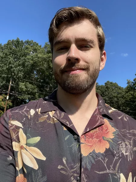 The work grind has left me feeling chronically tired as of recent. But I’m really digging this September sunlight 🌞 happy hump day 🐪 by Stereodisco