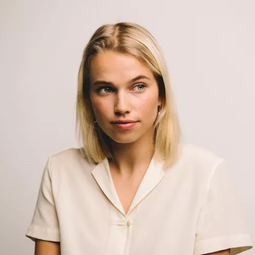 Thea Sofie Loch Ness by GlamMetalLion