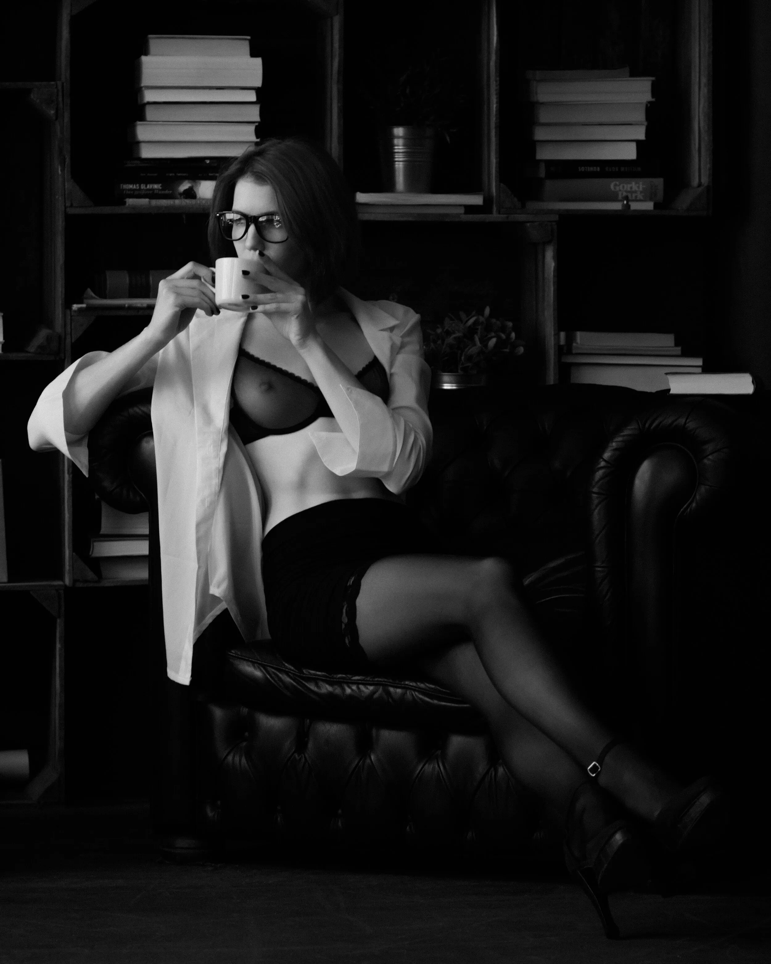 Therapist takes a break posted by ghostofhumid