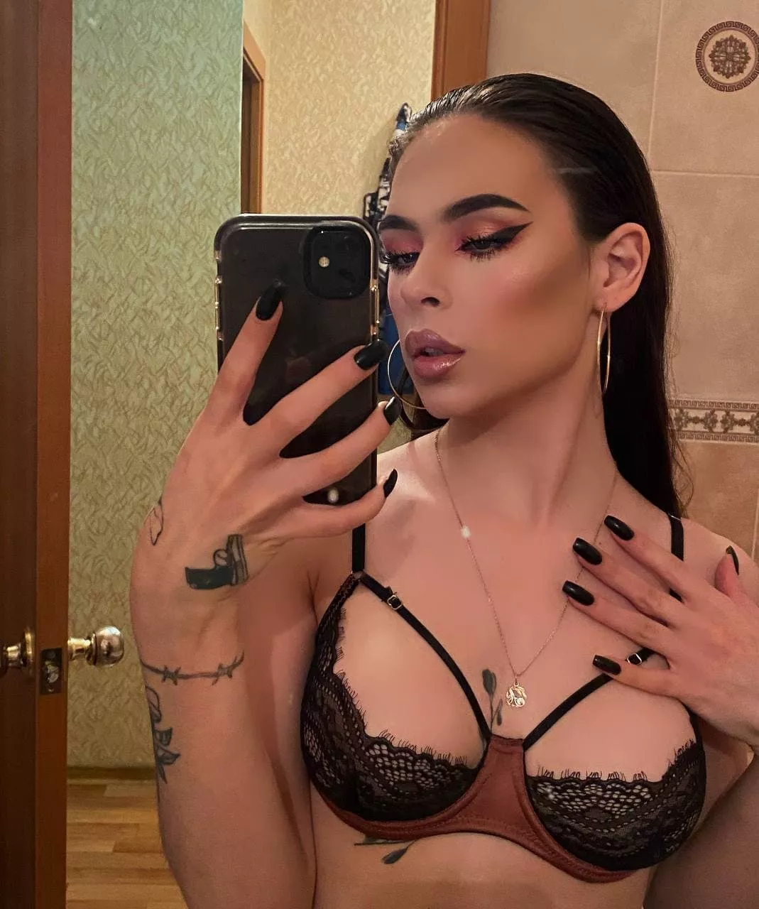 There are a lot of tattoos on my body, it shows that I like experiments and take risks posted by Adorable_Pudding_386