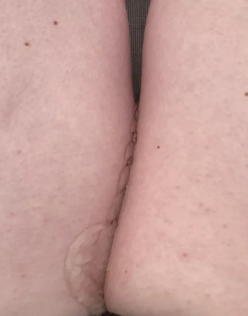 There are so many people around and I just keep soaking this chair 🥴 by Lucky_Bookkeeper7689