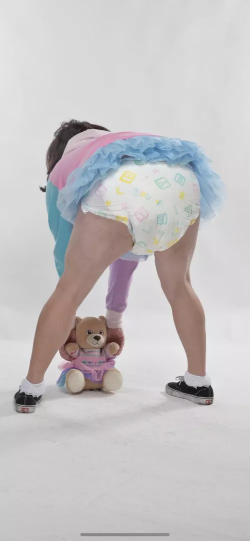 There you are Velvet. Velvet thinks I’m copying her style ☺️