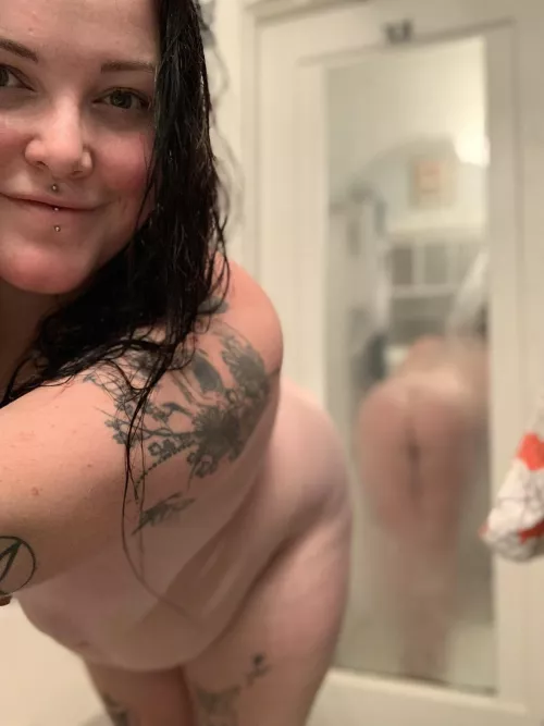 There’s a secret message for you in the mirror… by littlefeat92