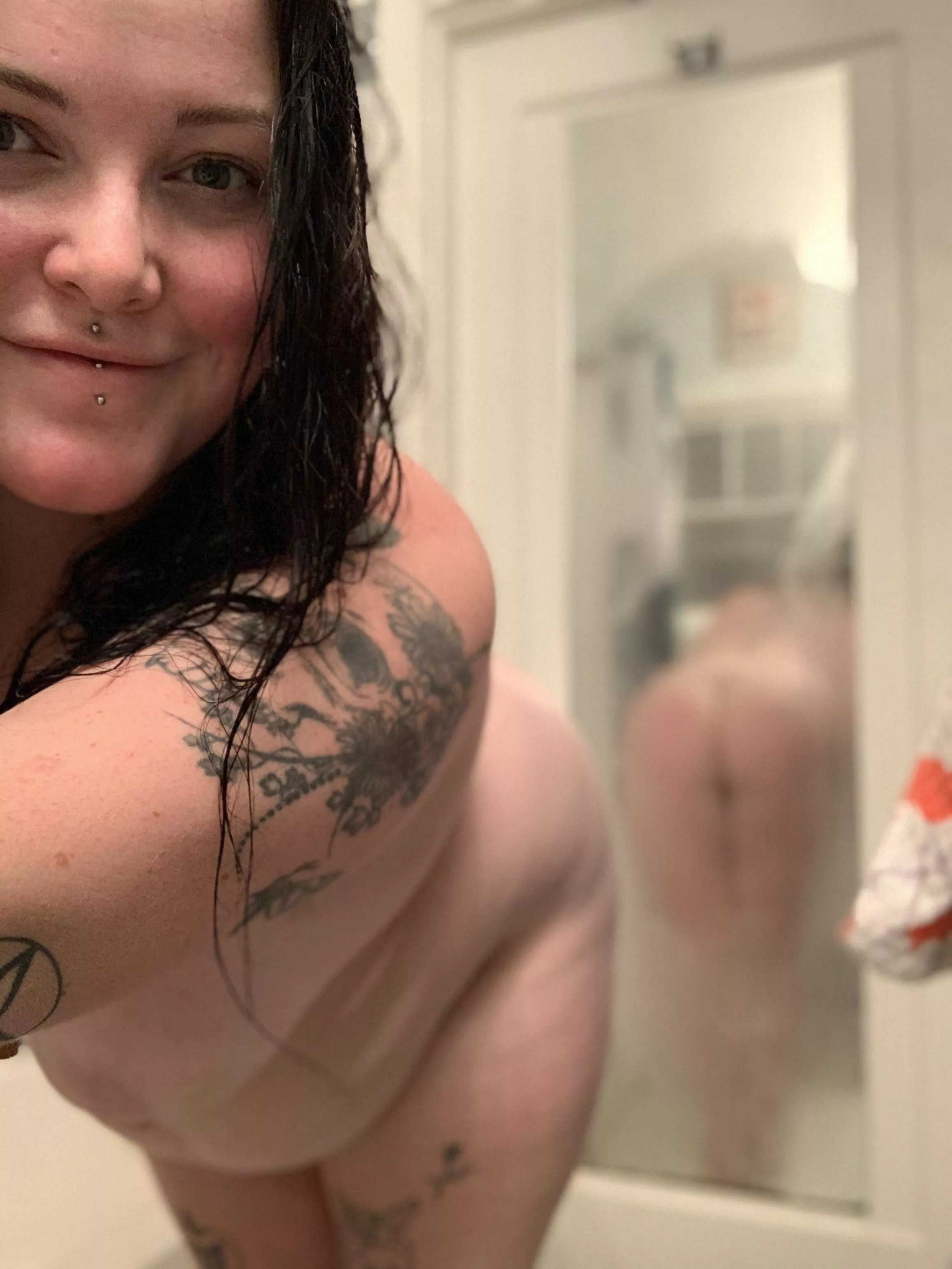 There’s a secret message for you in the mirror… posted by littlefeat92