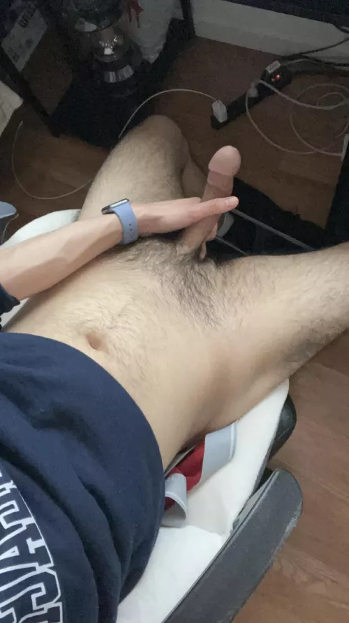 There’s enough room under the desk to play with this joystick by idekchristian