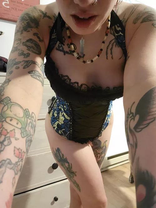 There's some blank canvas left.... 😏 by Mugginpoo