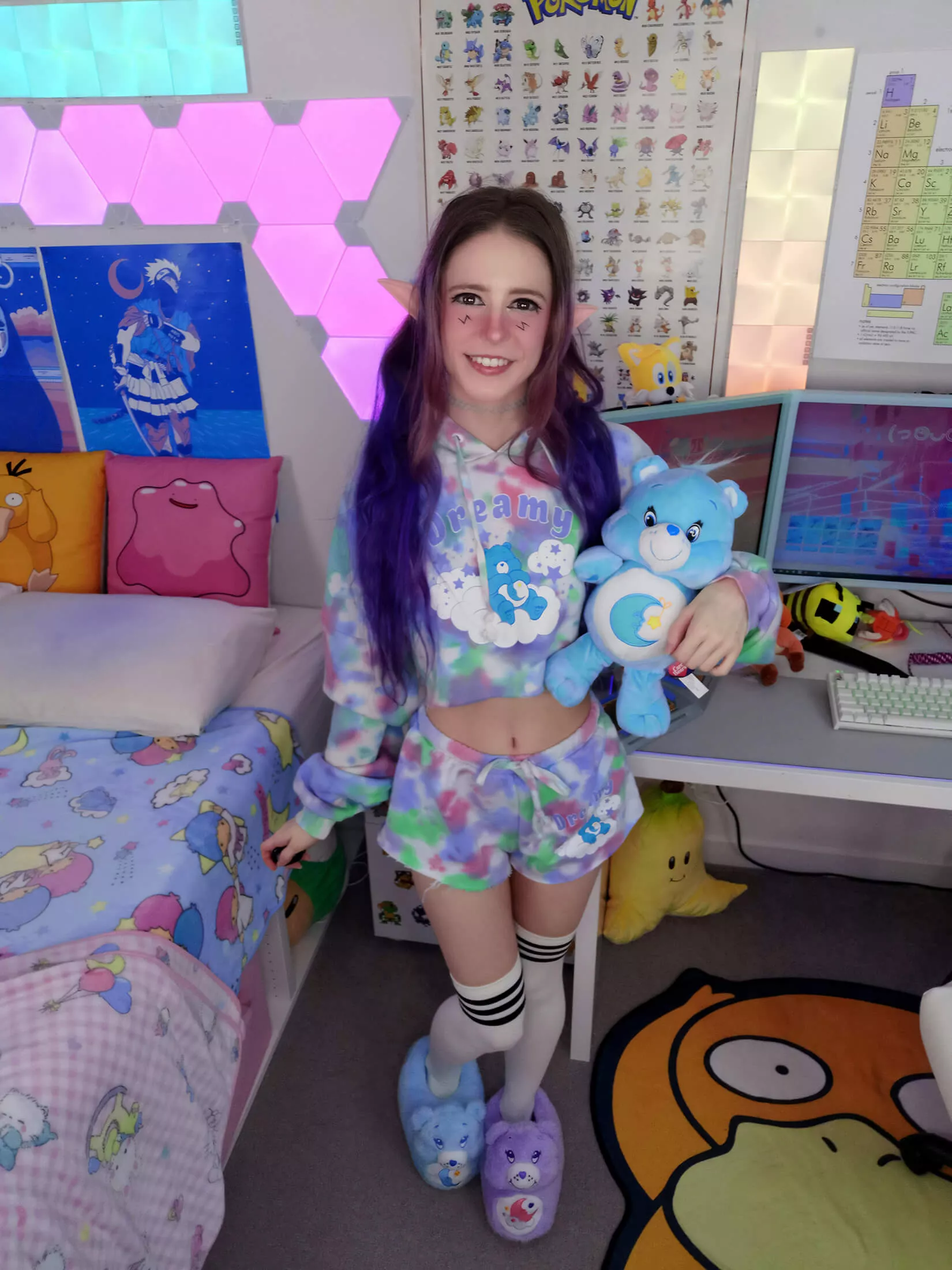 these are really cute shoes 😊❤️ posted by lilfakegamer