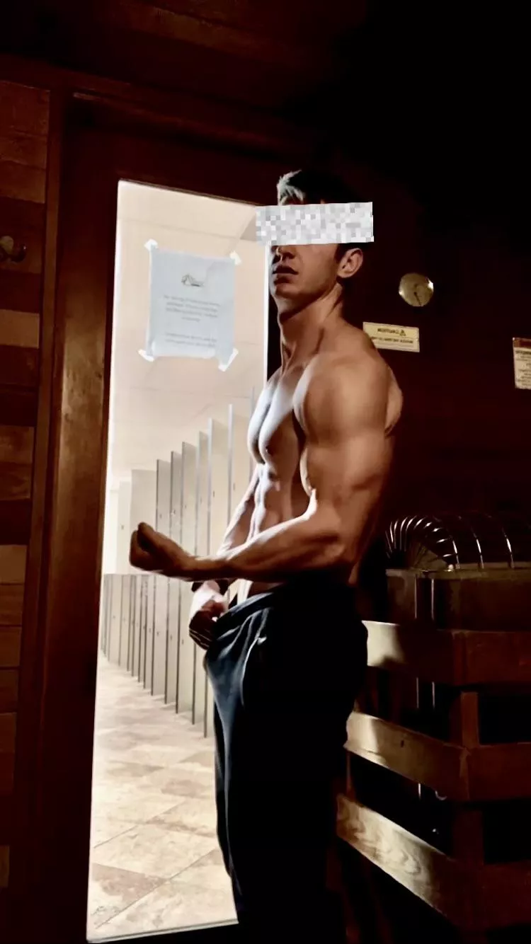 These big enough for you? posted by MuffinManOF